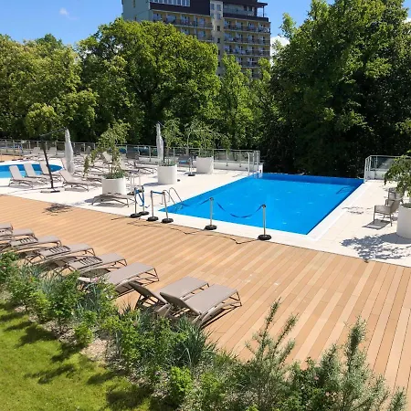 Apartament S&S Nadmorskie Tarasy Kolobrzeg D302 Exterior photo